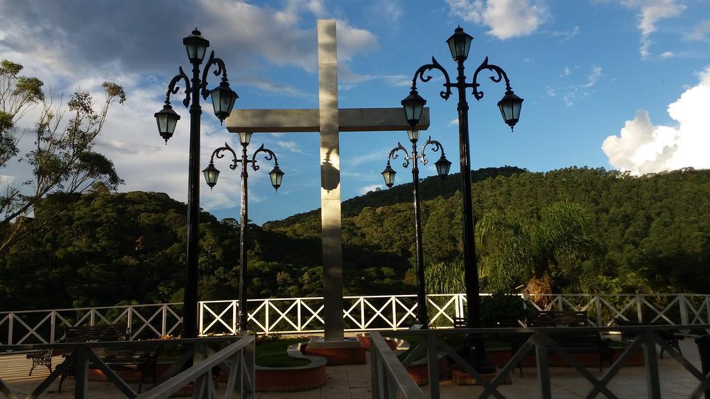 Pousada Pinhalense Santo Antônio do Pinhal Kültér fotó
